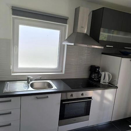 Apartmani Jadranka Vodice Habitación foto
